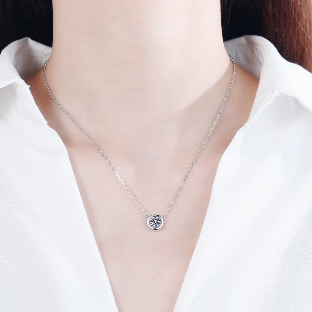 Certified 1ct. t.w. Diamond Moissanite Round Necklace NEW - Picture 3 of 7